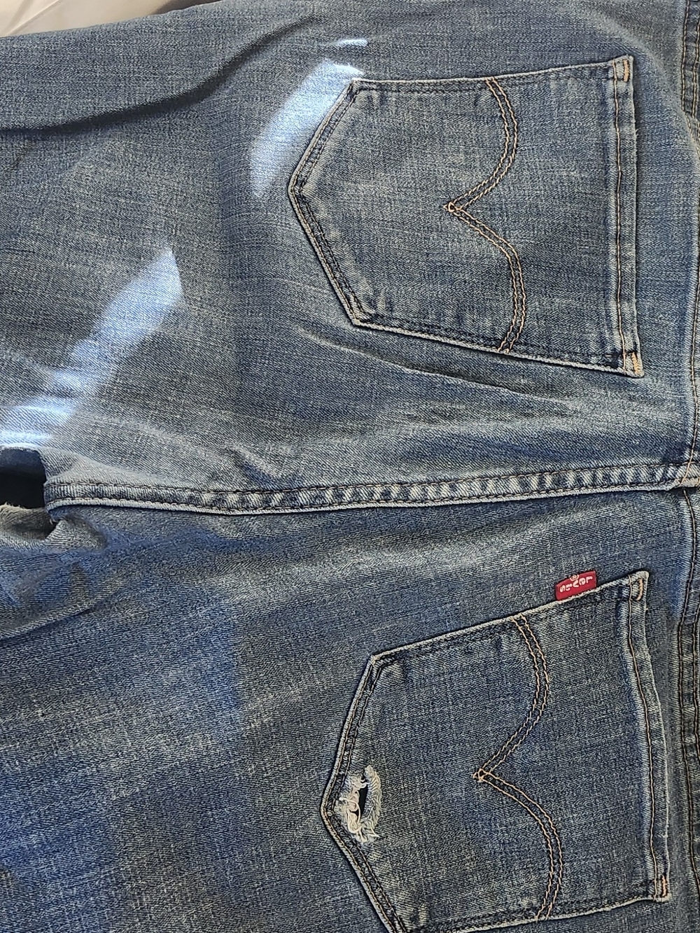 Levi's Women's Blue Shaping Slim Jeans